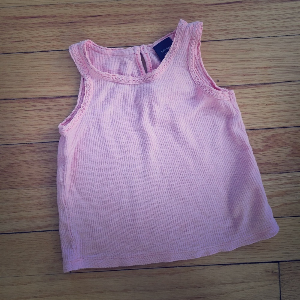 GAP 2T Pink Tissue Tank in GUC